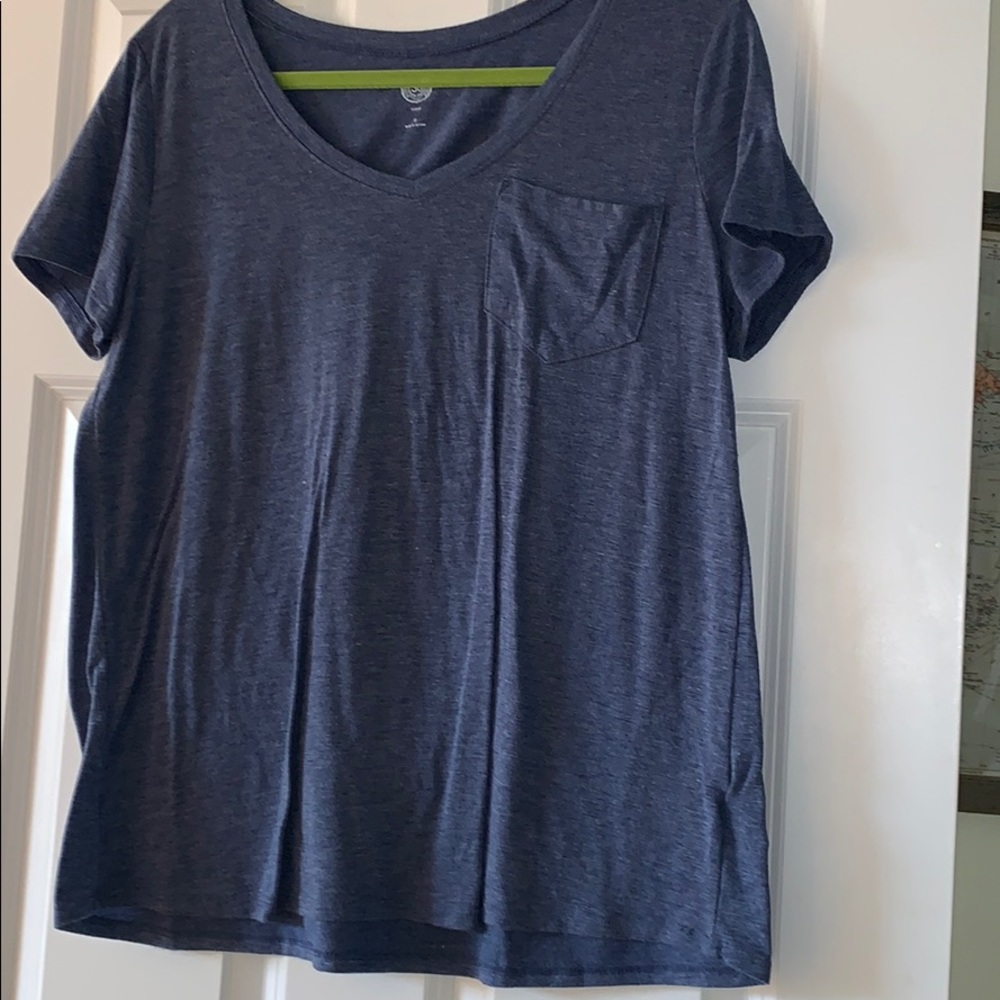 Short-Sleeve Pocket Tee